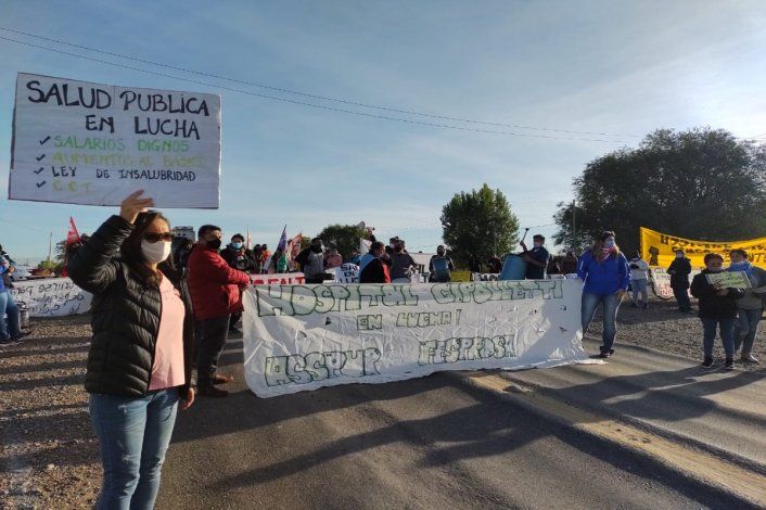 El piquete de salud en la ruta 151 es total y por 10 horas