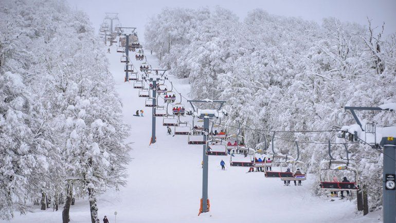 Nieve, nieve y más nieve en Chapelco