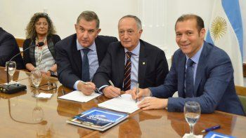 vamos a industrializar en origen el gas de vaca muerta vamos a industrializar en origen el gas de vaca muerta