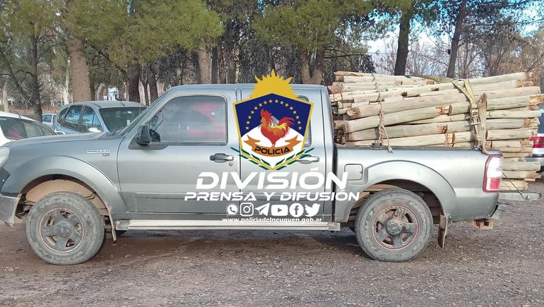 Lo engancharon con postes robados a una bodega