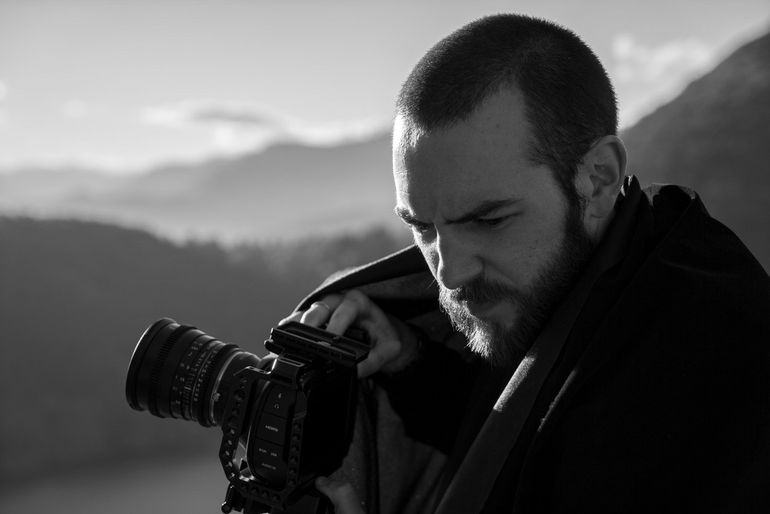 “A mis dieciocho años un día salí de un consultorio sabiendo que ese día, aunque no sabía de qué manera, mi vida iba a cambiar para siempre”, explicó Agustín Montangie, director de Acmé, a quien hace diez años se le diagnosticó la enfermedad.