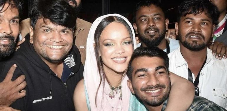 Rihanna fue contratada por el magnate para la fiesta de pre-boda, por una cifra de 6 millones de dólares. Rihanna fue contratada por el magnate para la fiesta de pre-boda, por una cifra de 6 millones de dólares.