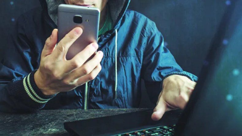 Creyó que compraba materiales a un corralón por Facebook y lo estafaron