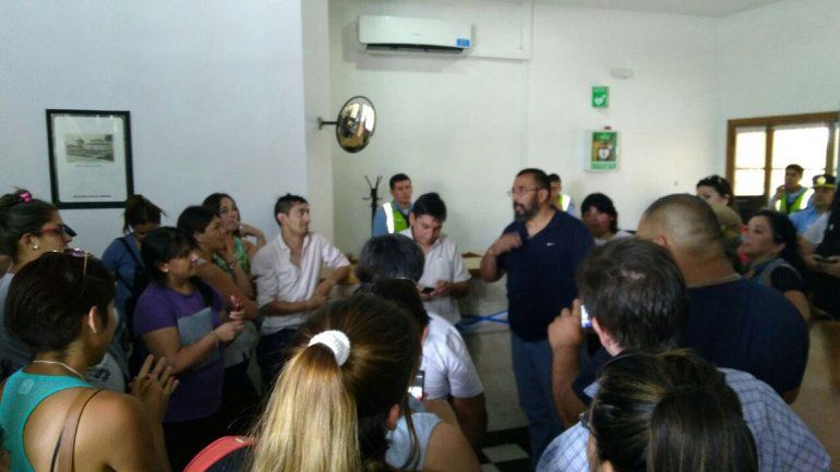 Tras la reunión, ATE y el Gobierno llegaron a un acuerdo por los auxiliares