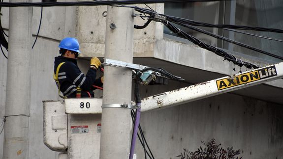 Un sorpresivo corte de luz afectó a dos barrios de Neuquén