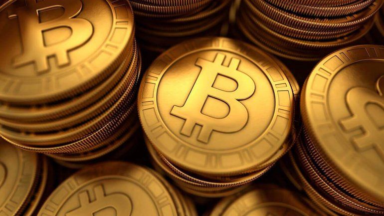 El bitcoin gana de a 10 mil dólares por mes desde diciembre.