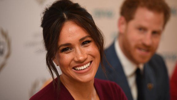 La duquesa británica habló perfecto español con acento argento