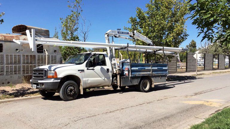 Le robaron una camioneta y un camión en un mes