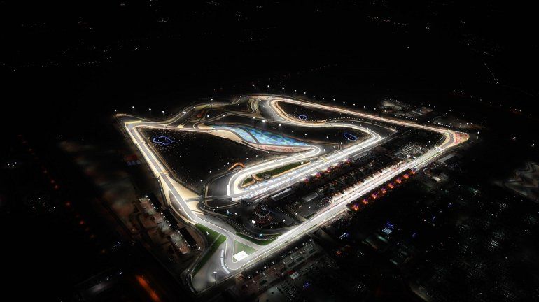 La Fórmula 1 dio a conocer que la penúltima fecha de la temporada 2020 se disputará en el circuito exterior de Bahrein.