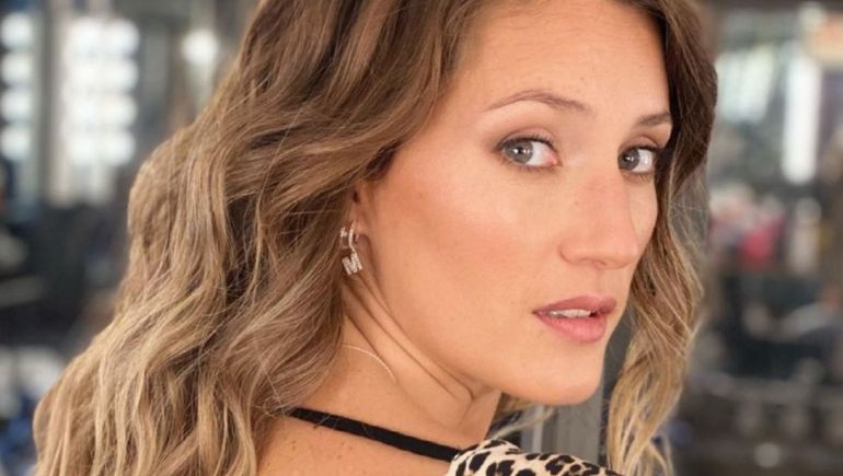 Mica Viciconte se sumergió en agua congelada.