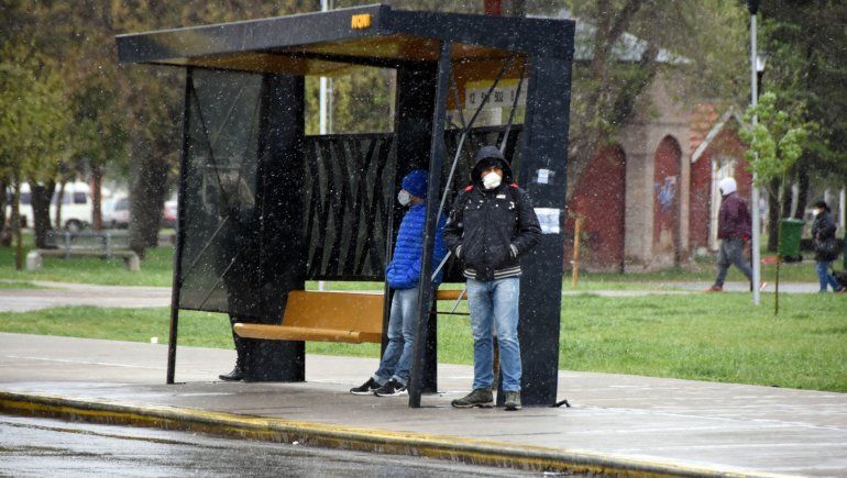 En plena primavera, Neuquén tuvo su segundo día de nieve
