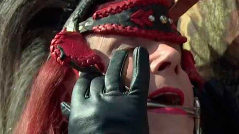 Era hombre, hoy es mujer y ahora quiere ser caballo