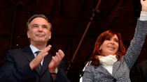 Miguel Pichetto se reunió con CFK en San José 1111 e hizo una fuerte autocrítica del peronismo Miguel Pichetto se reunió con CFK en San José 1111 e hizo una fuerte autocrítica del peronismo