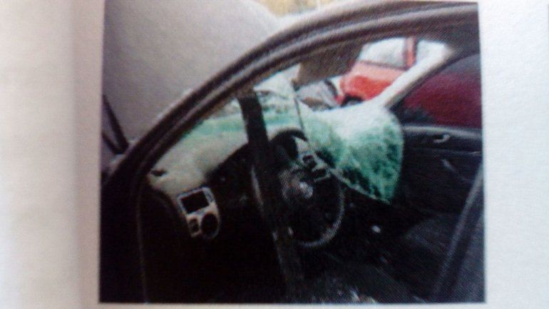 Así quedó el VW Bora del juez tras el accidente en la Autovía Norte.