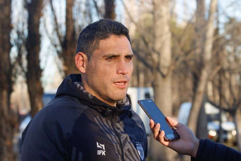 Henry Sáez hablando con LM. Foto: Anahí Cárdena&nbsp;