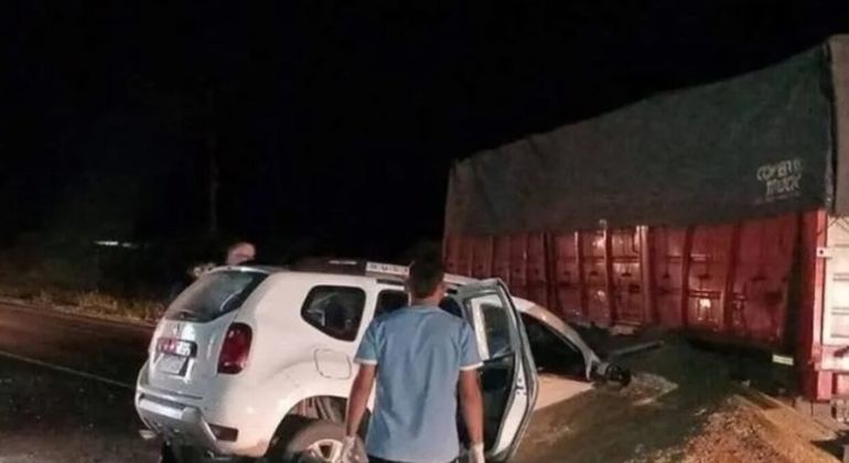 Una pareja y sus dos hijos menores fallecieron tras el impacto.