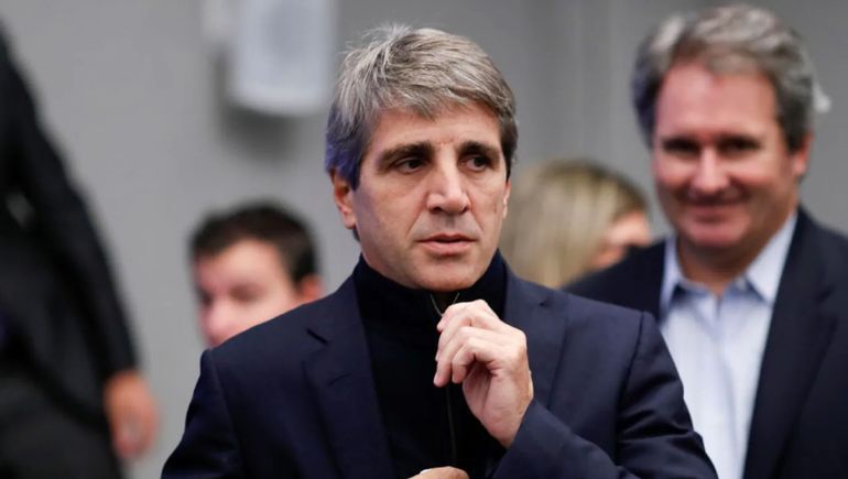 Luis Caputo gana cada vez más poder dentro del esquema de Gobierno de Javier Milei.