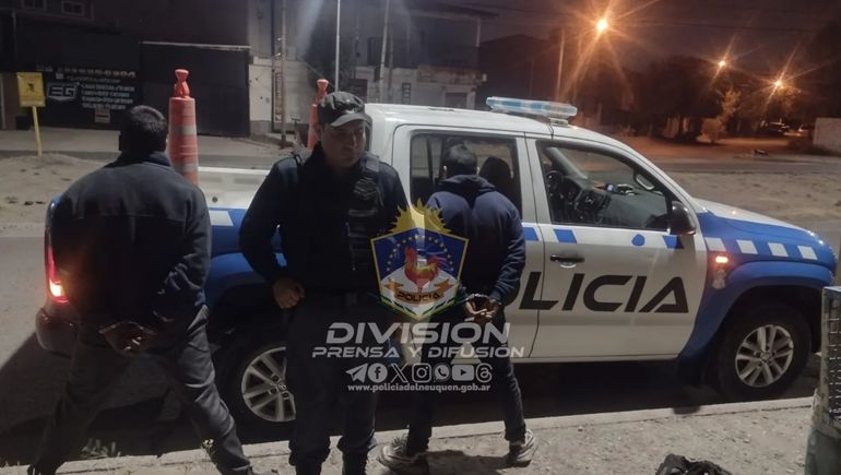 Cuatro jóvenes ladrones fueron detenidos in fraganti por la Policía