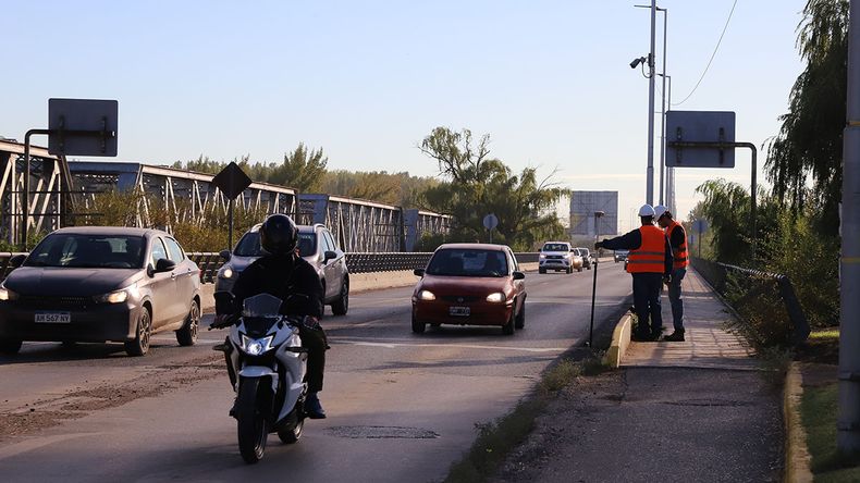La zona de los puentes carreteros se verá afectada por la obra en Avenida Mosconi. | LM Neuquen La zona de los puentes carreteros se verá afectada por la obra en Avenida Mosconi.