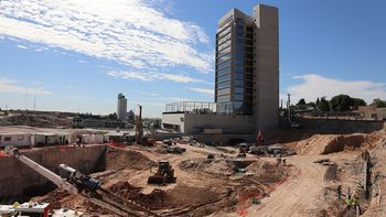 Un gran movimiento de suelo se puede ver en el ingreso a la ciudd de Neuquén. Un gran movimiento de suelo se puede ver en el ingreso a la ciudd de Neuquén.