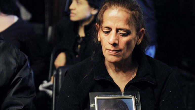 Apareció la mujer que se camufló entre drogadictos para dar con el asesino de su hijo