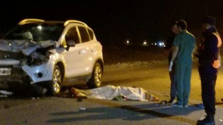 Un motociclista murió al chocar de frente contra una camioneta en la Ruta 151