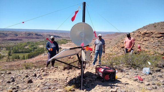 Quili Malal navega más rápido con una flamante antena