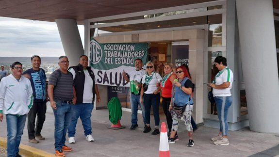 Paro de Salud con protestas en el CAM