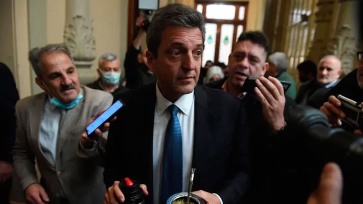 ¿Sergio Massa podría irse del gobierno? La palabra de Moreau thumbnail