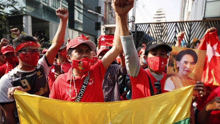 El Ejército de Myanmar derrocó al Gobierno local