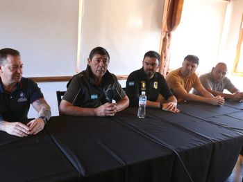 Tras la suspensión del acto convocado por el Sindicato de Petroleros Privados se realizó una conferencia de prensa sobre la muerte de un trabajador petrolero.