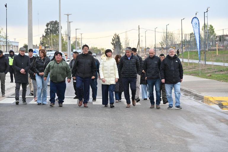 El barrio Parque Industrial de Neuquén tiene 30 nuevas cuadras de asfalto.