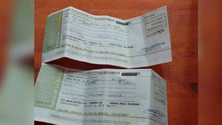 Inventó un robo para no pagar los cheques que había firmado