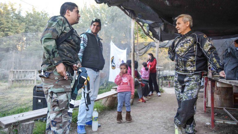 Paintball .