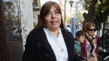 Carolina Doiny descubrió que era adoptada casi por casualidad, a los 38 años. Desde entonces, busca a sus padres. Carolina Doiny descubrió que era adoptada casi por casualidad, a los 38 años. Desde entonces, busca a sus padres.