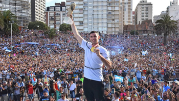 dibu martinez mar del plata
