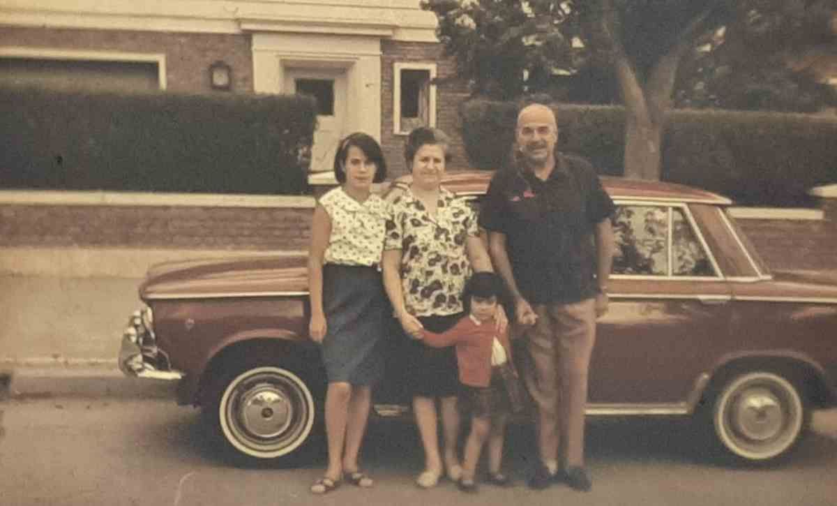 El matrimonio Banchieri en la casa de la Avenida Argentina, Neuquén, década del ‘60.