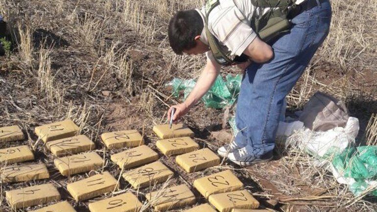 Se estima que estos ladrillos de marihuana tienen un valor de $900.000.