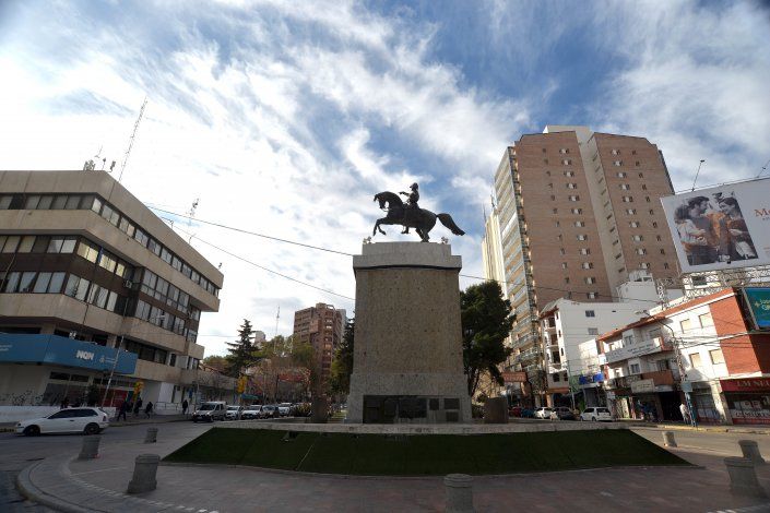 Por el femicidio de Guadalupe, los varones se autoconvocan el lunes en el Monumento