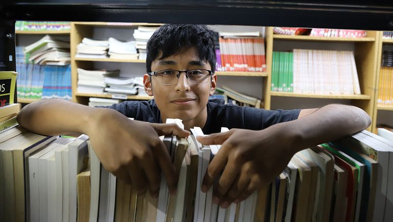 Josías es estudiante de quinto año en la EPET N°3