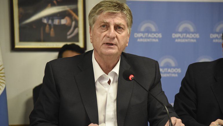 Estaríamos cavando fosas como Bolsonaro