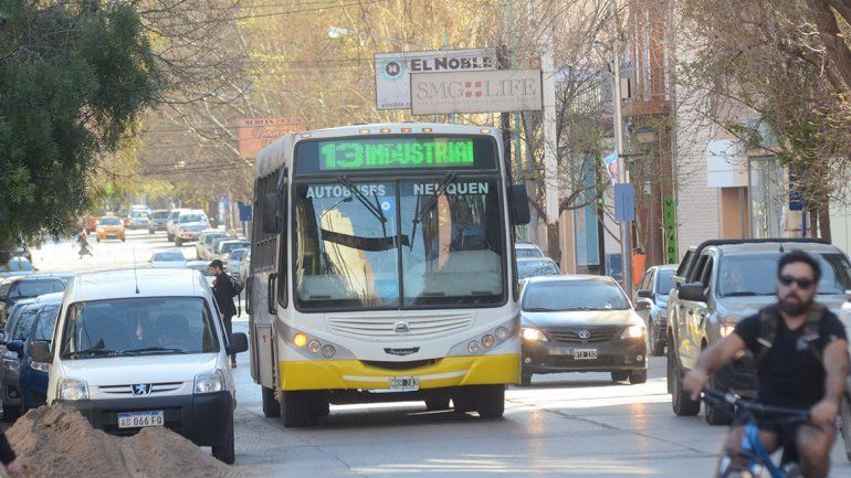Choferes piden que les paguen mejor los feriados