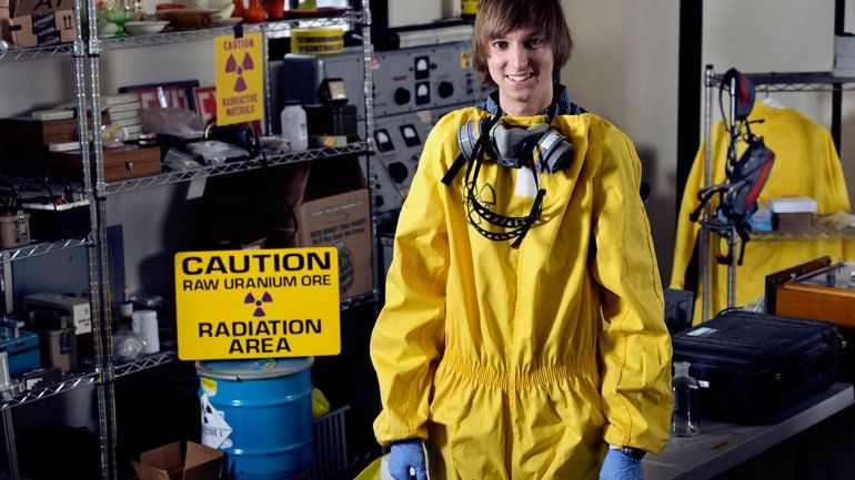 Un pibe de 14 años creó un reactor  de fusión nuclear