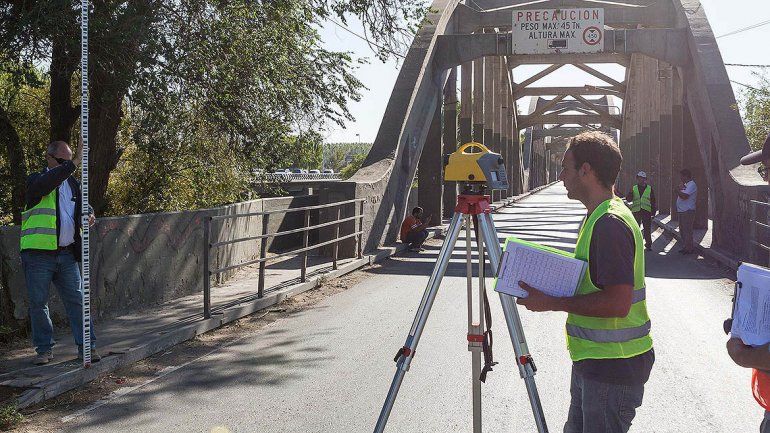 Finalizaron las pruebas en el puente y el tránsito ya es normal