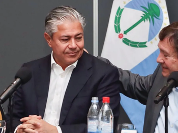 El gobernador de Neuquén, Rolando Figueroa y el de Río Negro, Alberto Weretilneck, llegaron a una acuerdo con Nación.