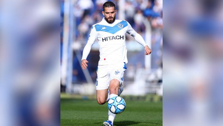 Gago volvió a jugar tras la final de Madrid, mostró su clase y ganó Vélez pero igual hay memes