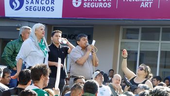 hay acuerdo: por amplia mayoria, ate aprobo la oferta salarial del gobierno hay acuerdo: por amplia mayoria, ate aprobo la oferta salarial del gobierno