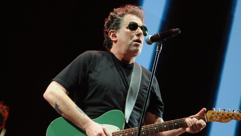 Andrés Calamaro se fue en pleno recital en Colombia