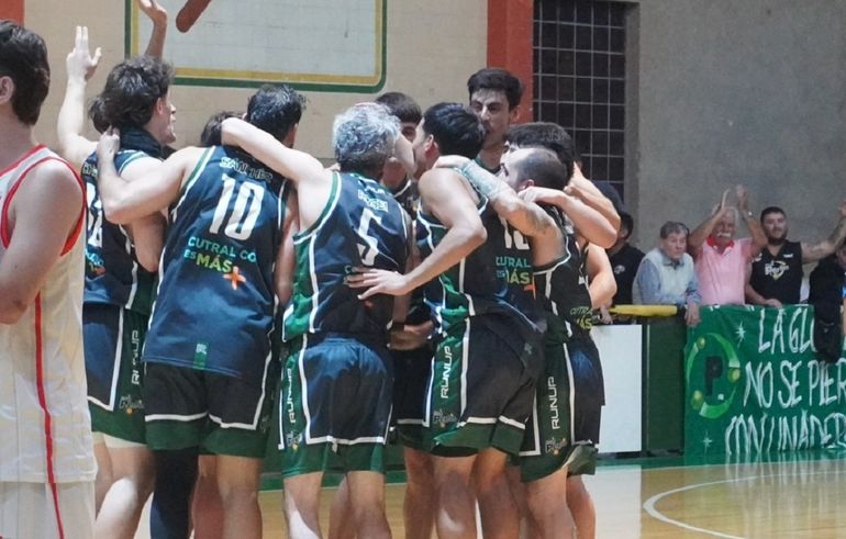 Con esfuerzo, Pérfora pasó la escoba y es el único neuquino con vida en la Liga Federal de básquet