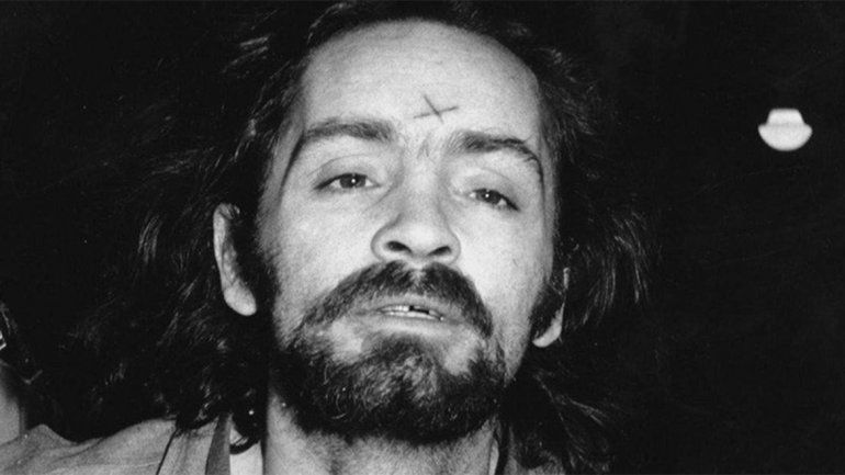 Murió Charles Manson, uno de los asesinos más famosos de la historia